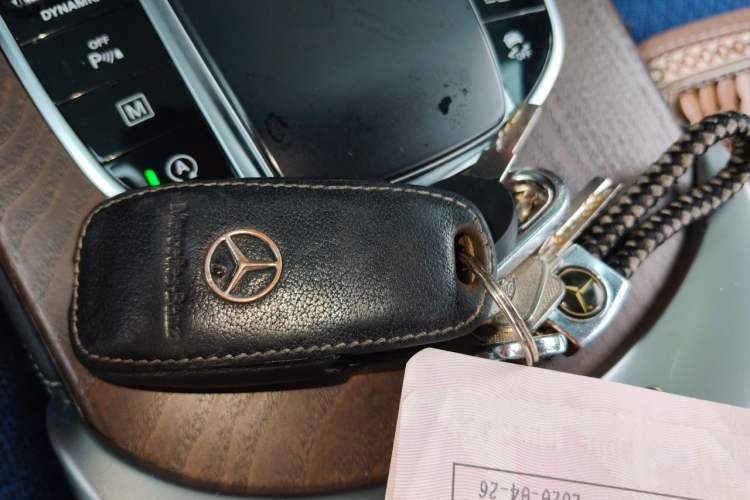 Used Mercedes-Benz GLC 2020 GLC 300 L 4MATIC Dynamic Edition Vehicle Key