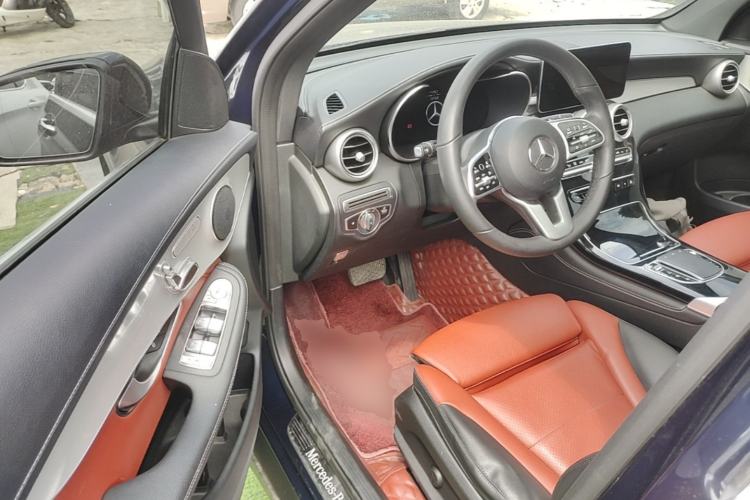 Used Mercedes-Benz GLC 2020 Facelifted GLC 260 L 4MATIC Dynamic Edition Driver Seat