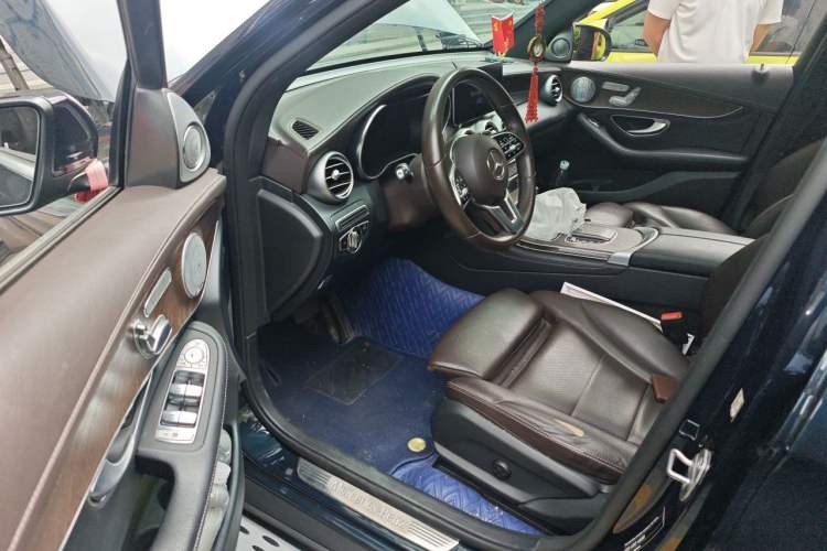 Used Mercedes-Benz GLC 2020 GLC 260 L 4MATIC Luxury Model Driver Seat