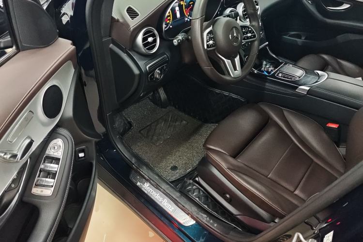Used Mercedes-Benz GLC 2020 Facelifted GLC 260 L 4MATIC Dynamic Edition Driver Seat