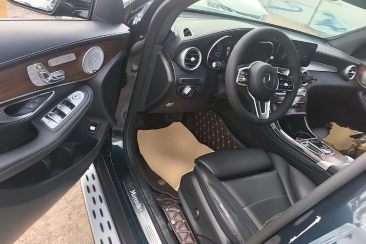 Used Mercedes-Benz GLC 2020 Facelift GLC 300 L 4MATIC Dynamic Edition Driver Seat