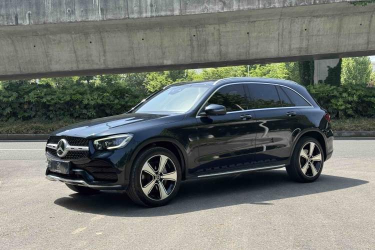 Used Mercedes-Benz GLC 2020 Facelifted GLC 300 L 4MATIC Luxury Edition Guazi used car, China used car export, Used car for sale, Used  cars, Cheapest cars for sale