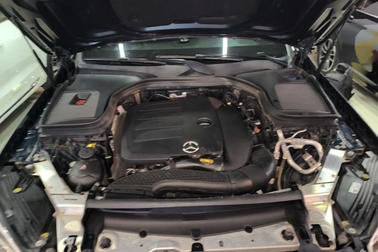 Used Mercedes-Benz GLC 2020 Facelift GLC 260 L 4MATIC Luxury Edition Engine Bay