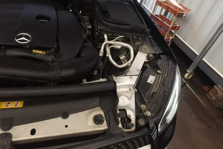 Used Mercedes-Benz GLC 2020 Facelift GLC 300 L 4MATIC Dynamic Edition Engine Bay Left