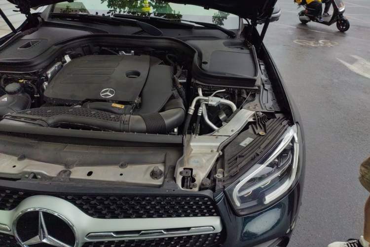 Used Mercedes-Benz GLC 2020 Facelift GLC 260 L 4MATIC Luxury Edition Engine Bay Left