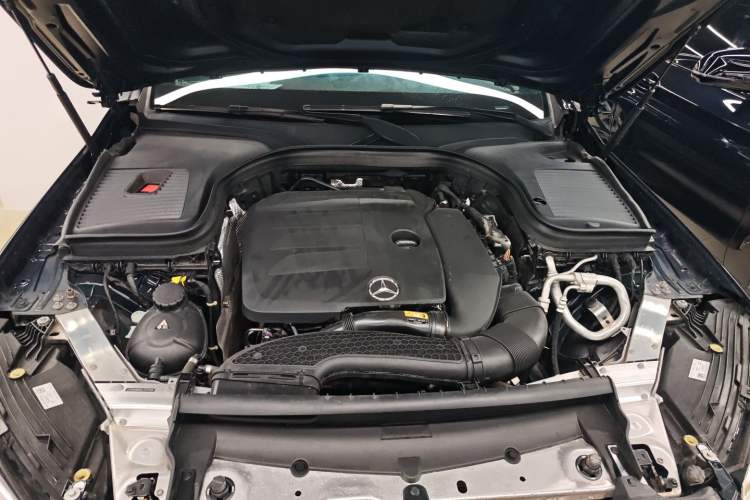 Used Mercedes-Benz GLC 2020 Facelifted GLC 260 L 4MATIC Dynamic Edition Engine Bay