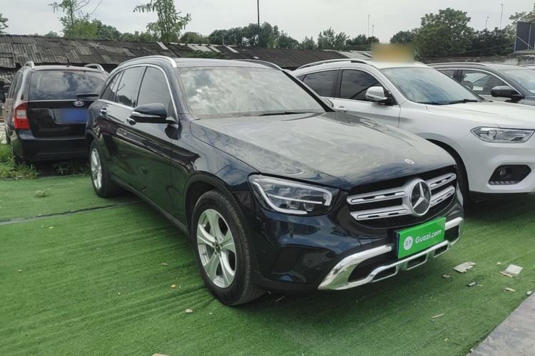 Used Mercedes-Benz GLC 2020 Facelifted GLC 260 L 4MATIC Dynamic Edition Front Right 45 Deg