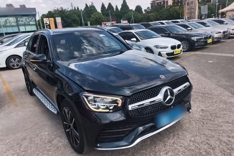 Used Mercedes-Benz GLC 2020 Facelift GLC 300 L 4MATIC Dynamic Edition Front Right 45 Deg