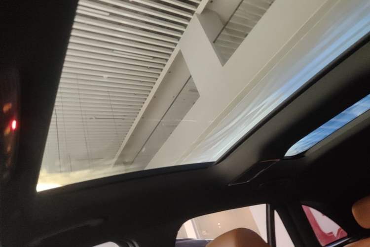 Used Mercedes-Benz GLC 2020 GLC 260 L 4MATIC Dynamic Model Headliner