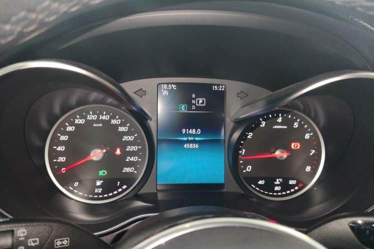 Used Mercedes-Benz GLC 2020 GLC 260 L 4MATIC Dynamic Model Instrument Cluster