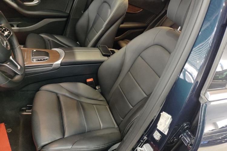 Used Mercedes-Benz GLC 2020 Facelifted GLC 300 L 4MATIC Luxury Edition Left Front Seat