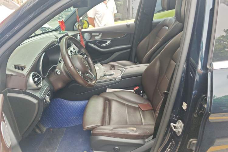 Used Mercedes-Benz GLC 2020 GLC 260 L 4MATIC Luxury Model Left Front Seat