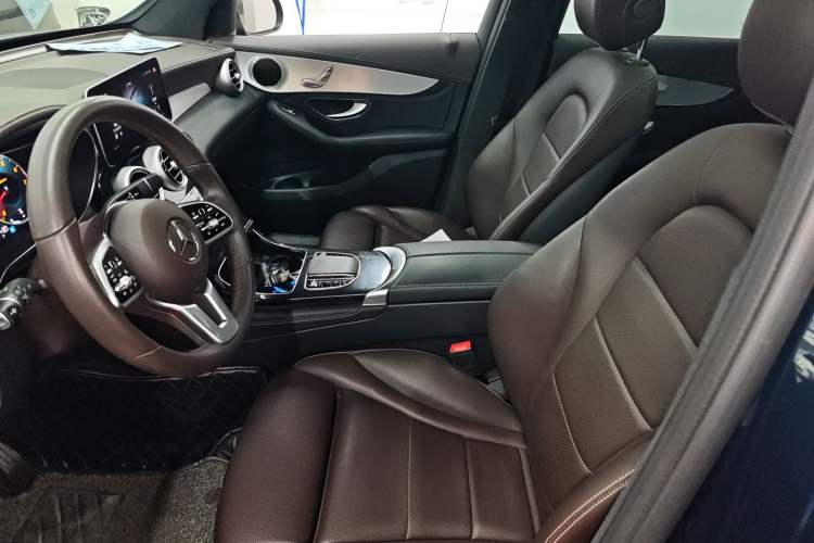 Used Mercedes-Benz GLC 2020 Facelifted GLC 260 L 4MATIC Dynamic Edition Left Front Seat