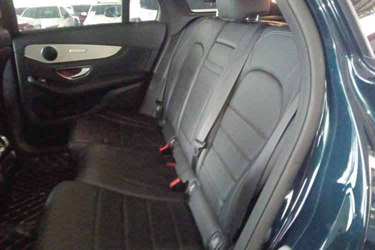 Used Mercedes-Benz GLC 2020 Facelifted GLC 260 L 4MATIC Dynamic Edition Left Rear Seat