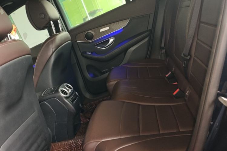 Used Mercedes-Benz GLC 2020 Facelift GLC 260 L 4MATIC Luxury Edition Left Rear Seat