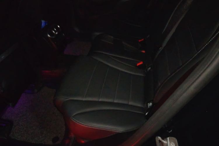 Used Mercedes-Benz GLC 2020 GLC 300 L 4MATIC Dynamic Edition Left Rear Seat