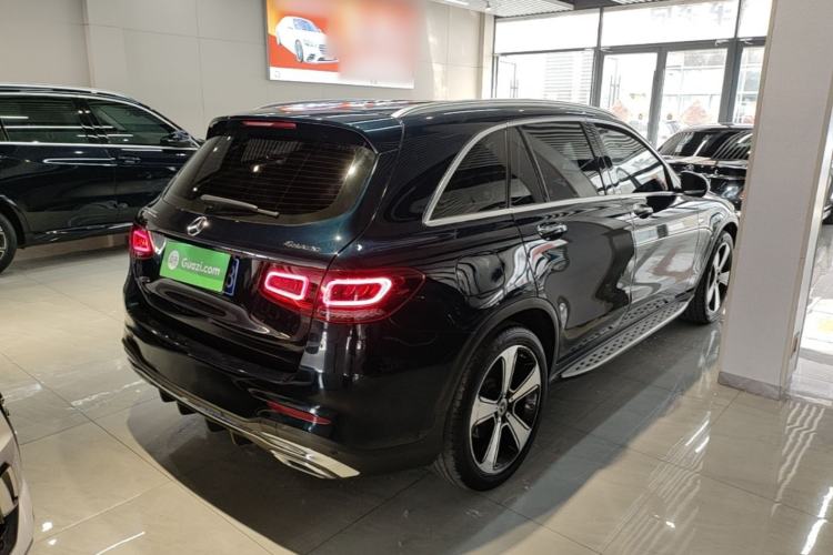 Used Mercedes-Benz GLC 2020 Facelifted GLC 300 L 4MATIC Luxury Edition Rear Right 45 Deg