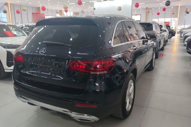 Used Mercedes-Benz GLC 2020 GLC 260 L 4MATIC Dynamic Model Rear Right 45 Deg