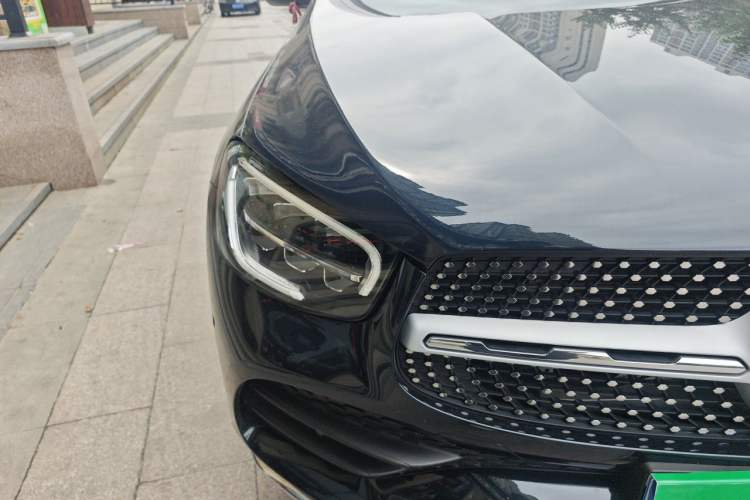 Used Mercedes-Benz GLC 2020 GLC 260 L 4MATIC Luxury Model Right Front Headlight