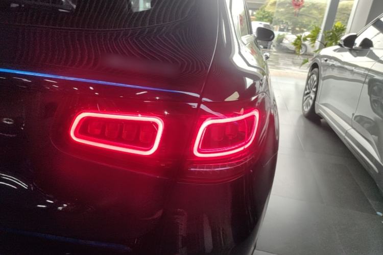 Used Mercedes-Benz GLC 2020 GLC 260 L 4MATIC Dynamic Model Right Rear Taillight