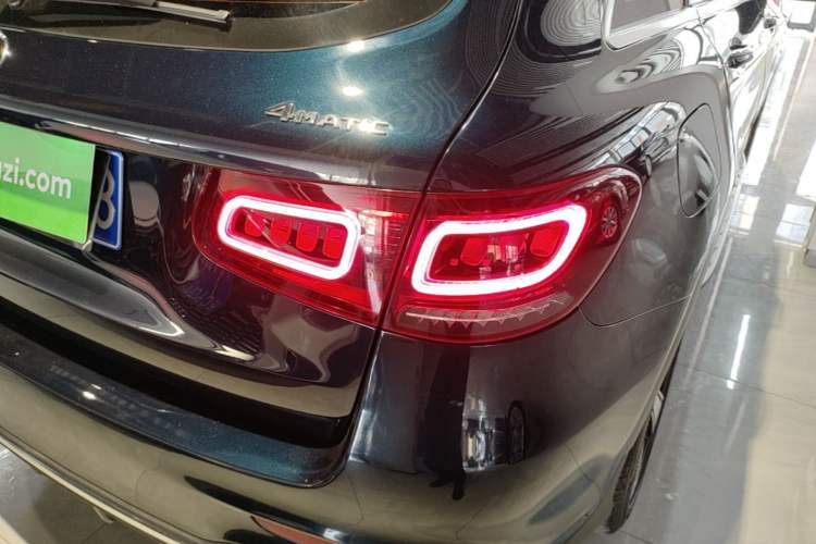 Used Mercedes-Benz GLC 2020 Facelifted GLC 300 L 4MATIC Luxury Edition Right Rear Taillight