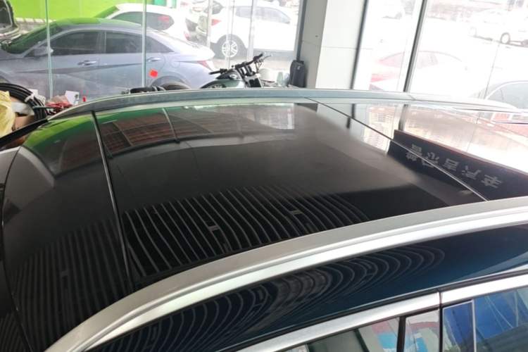 Used Mercedes-Benz GLC 2020 Facelift GLC 260 L 4MATIC Luxury Edition Roof