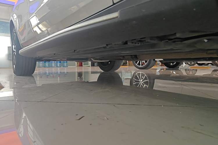 Used Mercedes-Benz GLC 2020 Facelift GLC 300 L 4MATIC Dynamic Edition Chassis Front Right
