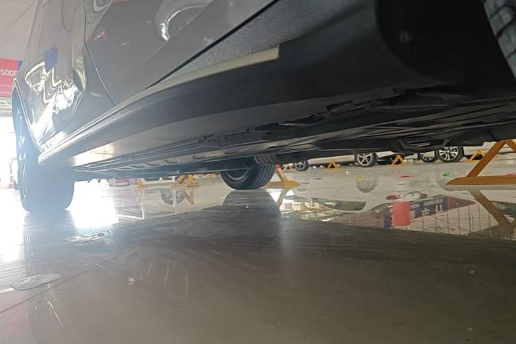 Used Mercedes-Benz GLC 2020 Facelift GLC 300 L 4MATIC Dynamic Edition Chassis Rear Left
