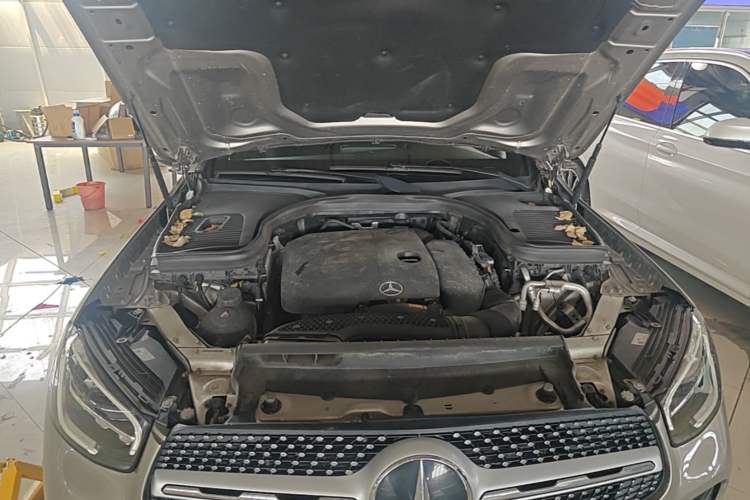 Used Mercedes-Benz GLC 2020 Facelift GLC 300 L 4MATIC Dynamic Edition Engine Bay