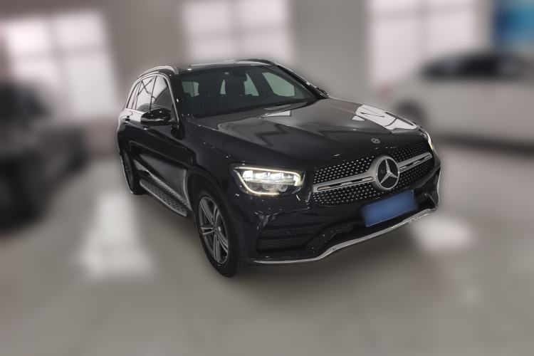Used Mercedes-Benz GLC 2020 GLC 260 L 4MATIC Luxury Model Front Right 45 Deg