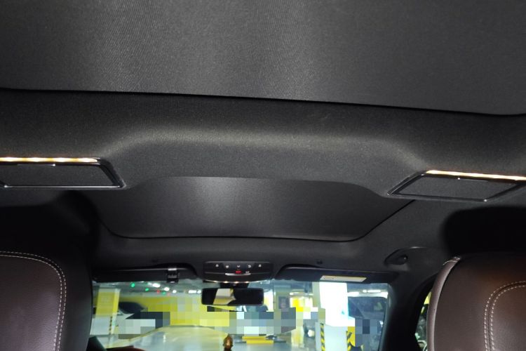 Used Mercedes-Benz GLC 2020 Facelift GLC 260 L 4MATIC Luxury Edition Headliner