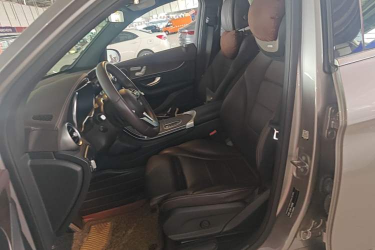 Used Mercedes-Benz GLC 2020 Facelift GLC 300 L 4MATIC Dynamic Edition Left Front Seat