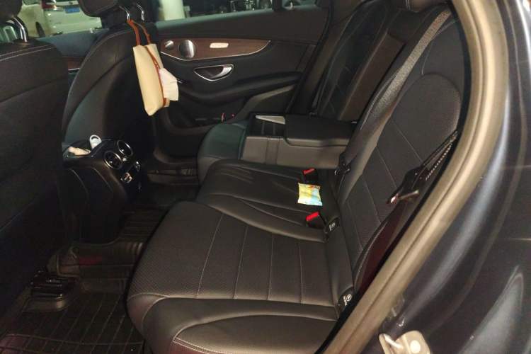 Used Mercedes-Benz GLC 2020 Facelifted GLC 300 L 4MATIC Luxury Edition Left Rear Seat