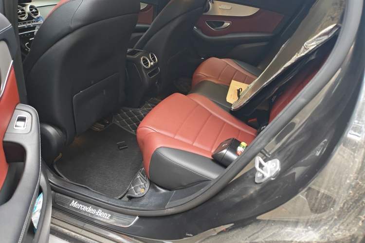 Used Mercedes-Benz GLC 2020 GLC 300 L 4MATIC Dynamic Edition Left Rear Seat