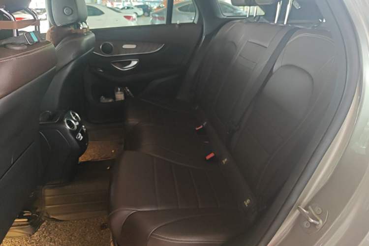 Used Mercedes-Benz GLC 2020 Facelift GLC 300 L 4MATIC Dynamic Edition Left Rear Seat