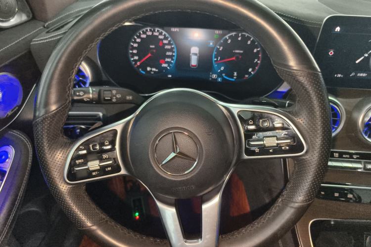 Used Mercedes-Benz GLC 2020 GLC 260 L 4MATIC Luxury Model Steering Wheel