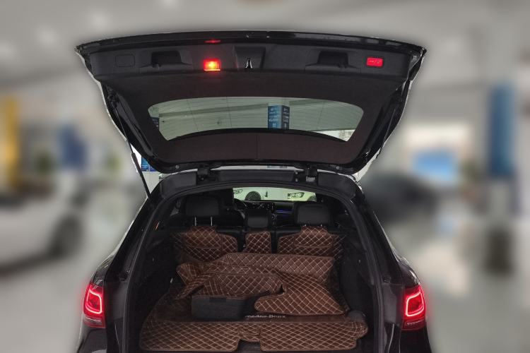 Used Mercedes-Benz GLC 2020 GLC 260 L 4MATIC Luxury Model Trunk