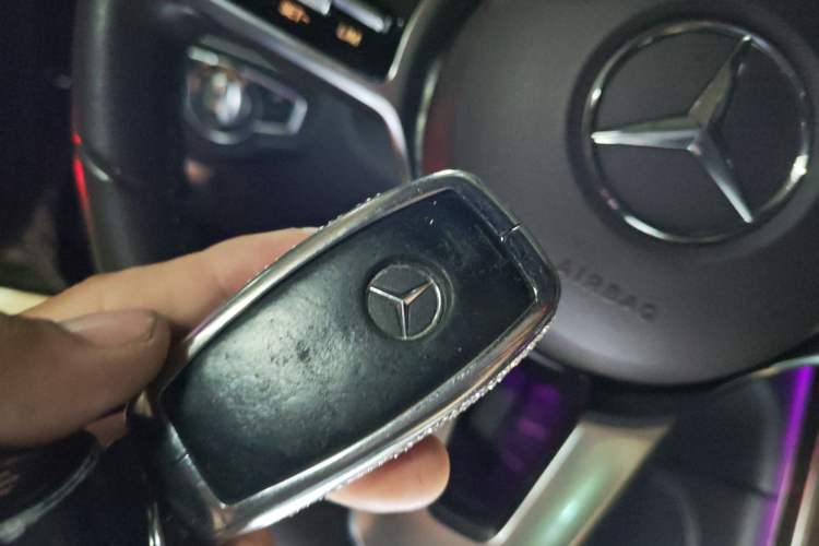 Used Mercedes-Benz GLC 2020 Facelift GLC 300 L 4MATIC Dynamic Edition Vehicle Key