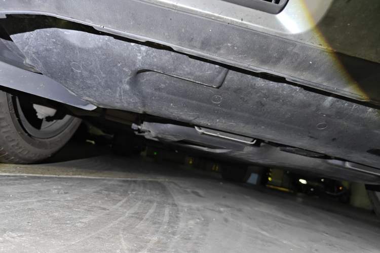 Used Mercedes-Benz GLC 2020 GLC 300 L 4MATIC Dynamic Edition Chassis Front