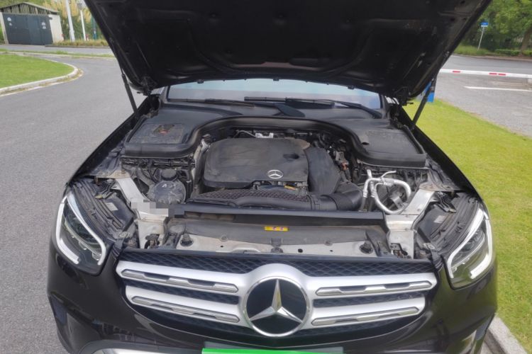 Used Mercedes-Benz GLC 2020 GLC 260 L 4MATIC Dynamic Model Engine Bay