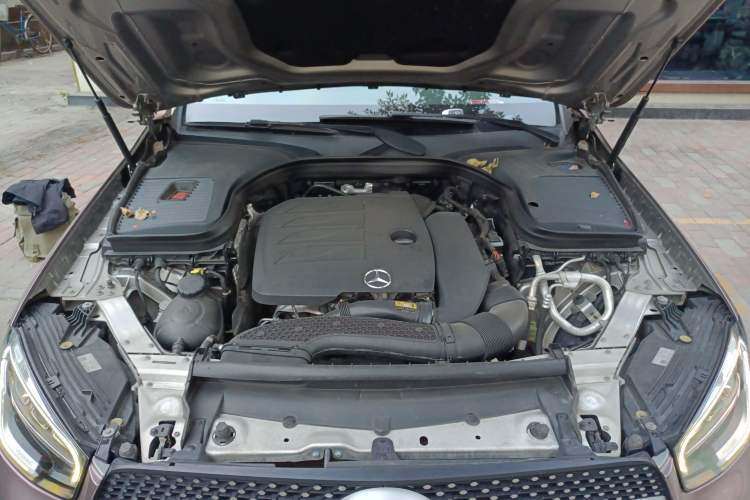 Used Mercedes-Benz GLC 2020 GLC 260 L 4MATIC Luxury Model Engine Bay