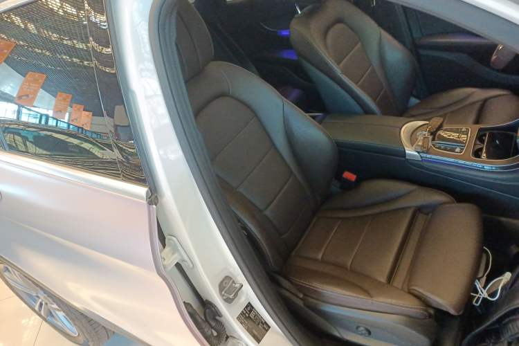 Used Mercedes-Benz GLC 2020 GLC 260 L 4MATIC Luxury Model Right Front Seat