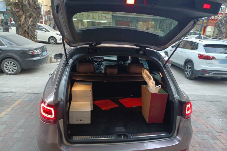 Used Mercedes-Benz GLC 2020 GLC 260 L 4MATIC Luxury Model Trunk