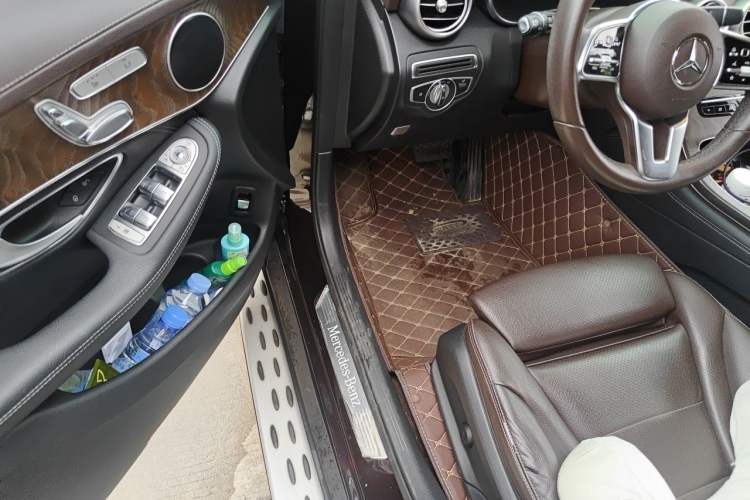 Used Mercedes-Benz GLC 2020 GLC 260 L 4MATIC Luxury Model Driver Seat