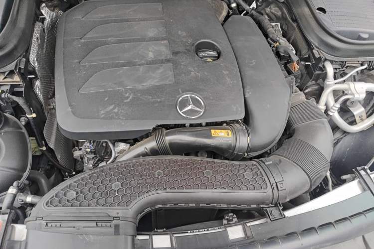 Used Mercedes-Benz GLC 2020 GLC 260 L 4MATIC Luxury Model Engine Bay