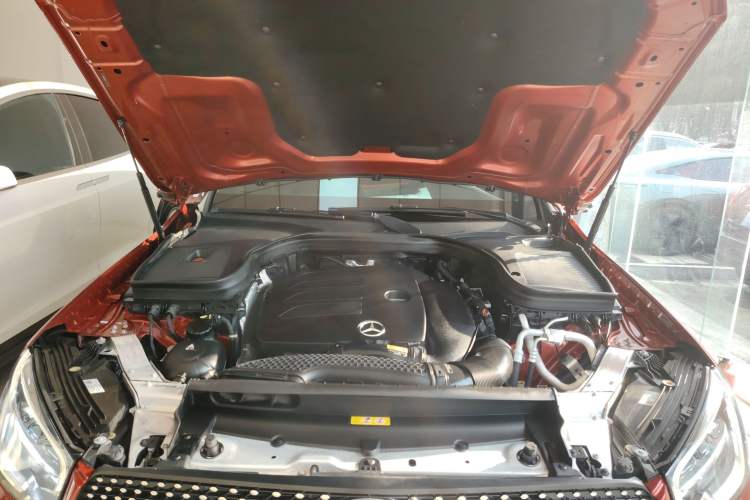 Used Mercedes-Benz GLC 2020 Facelift GLC 300 L 4MATIC Dynamic Edition Engine Bay