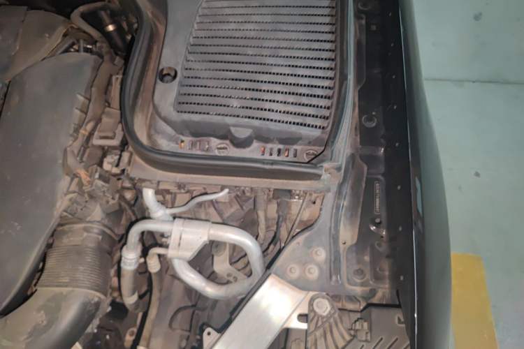 Used Mercedes-Benz GLC 2020 Facelifted GLC 260 L 4MATIC Dynamic Edition Engine Bay Left