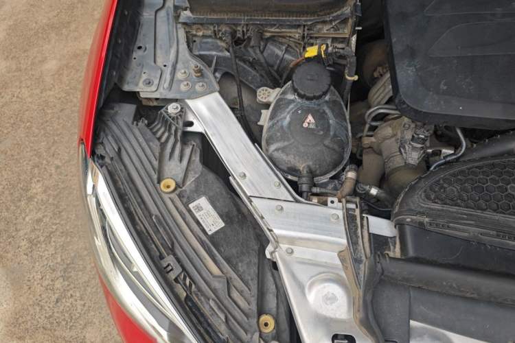 Used Mercedes-Benz GLC 2020 GLC 300 L 4MATIC Dynamic Edition Engine Bay Right