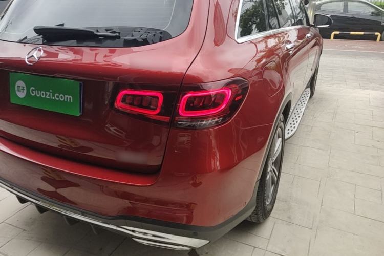 Used Mercedes-Benz GLC 2020 GLC 260 L 4MATIC Luxury Model Exterior 3
