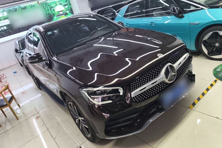 Used Mercedes-Benz GLC 2020 Facelift GLC 300 L 4MATIC Dynamic Edition Front Right 45 Deg